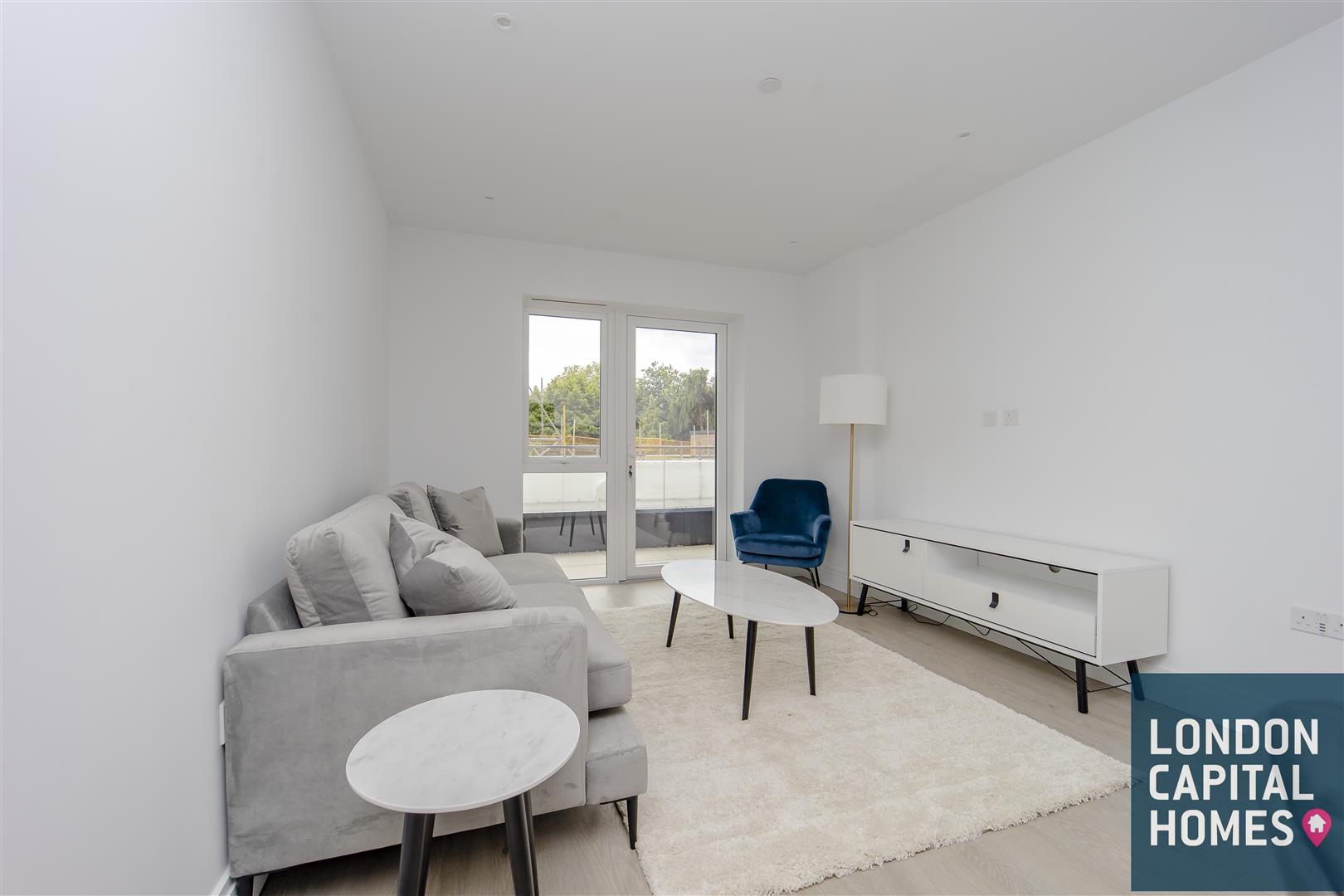 1 bed property in Olivier House, Filmworks Walk, London